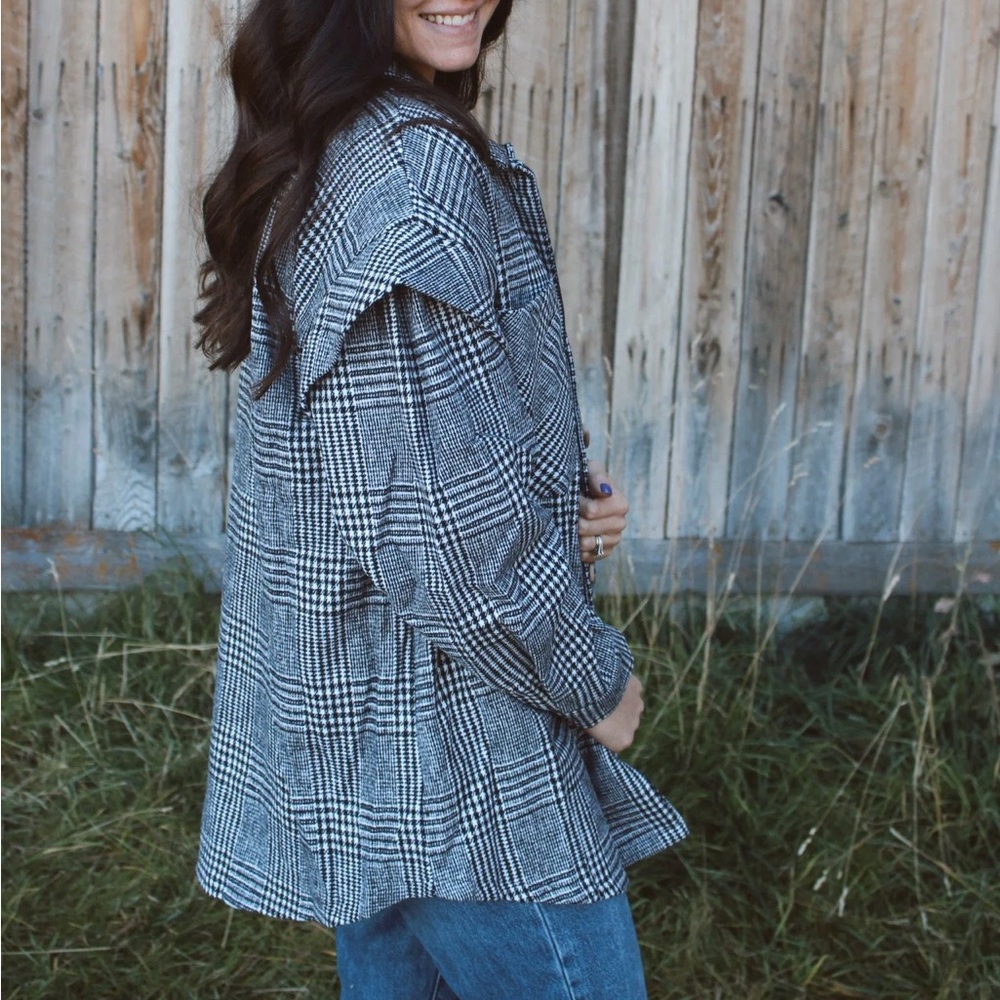 Stylish Black and White Plaid Coat